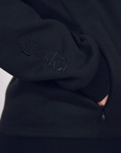Load image into Gallery viewer, Hoodie Charlie zip, close up pocket detail